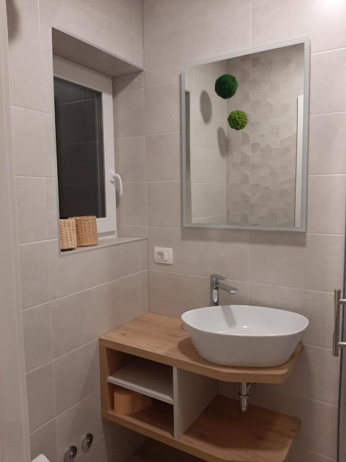 New Apartment Vivano Val With Amazing View Zambratija  Luaran gambar